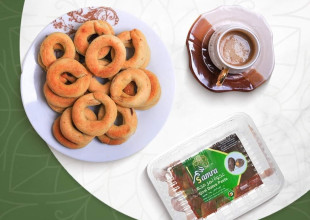 كعكة و تمرة